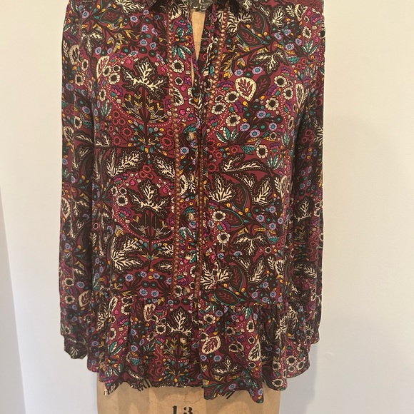 Maeve Anthropologie Burgundy Multicolor Floral Ruffle Hem Blouse Women Sz 4 - Picture 5 of 9